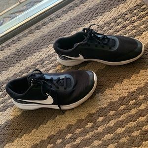 Black Nike Running Shoes